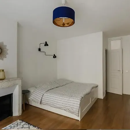 Апартаменты Zentrale 4-zimmer Кёльн